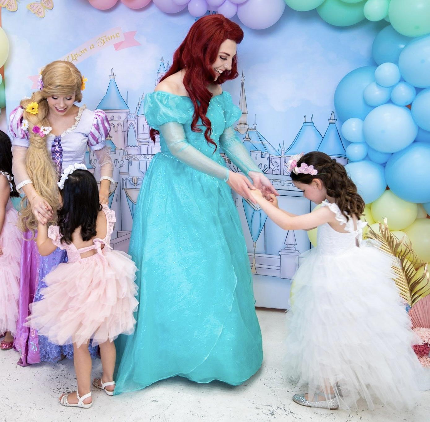 Glass Slipper Entertainment Perth Makers Market